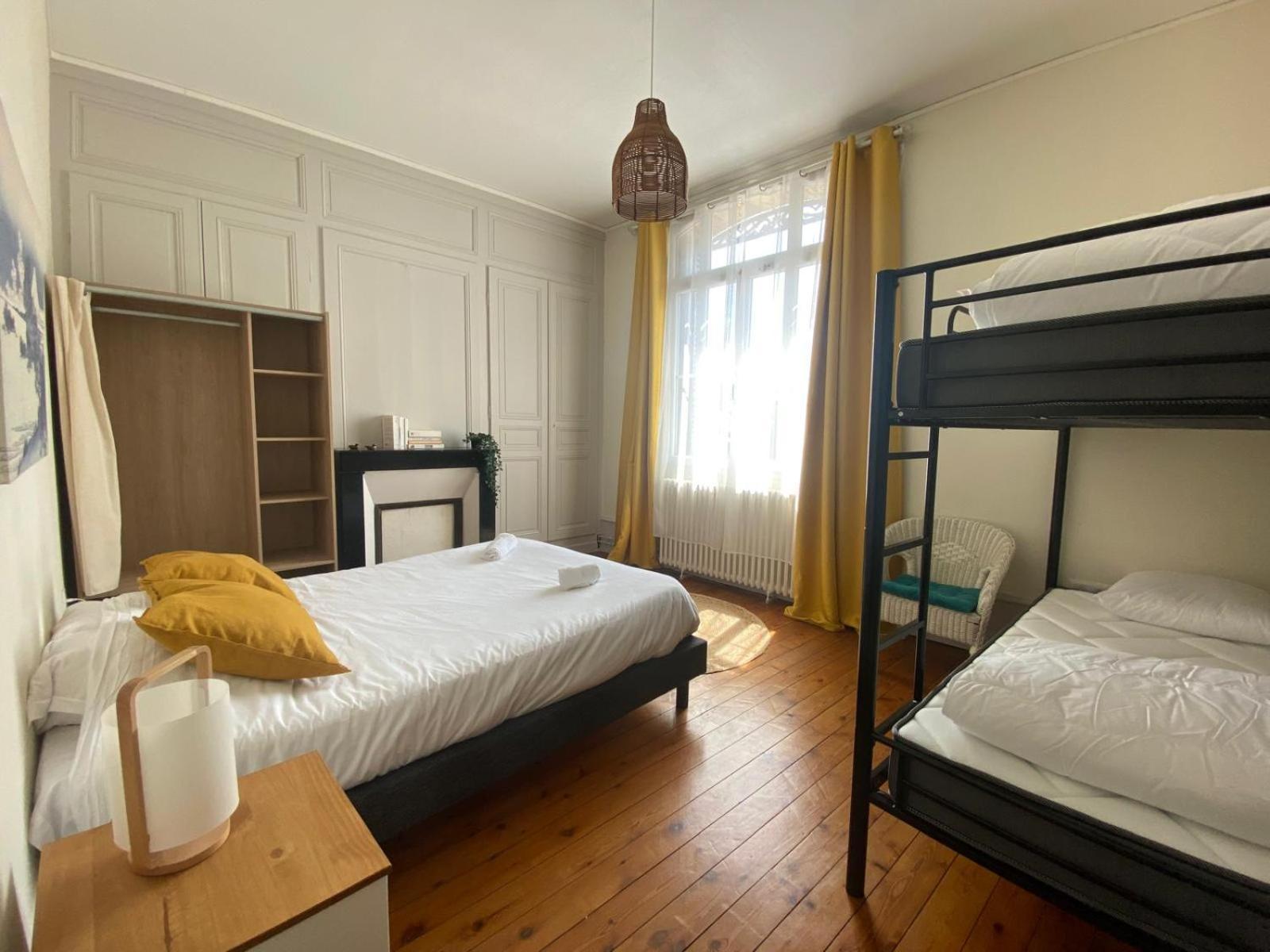 4 Chambres - Grande Maison - Parking - Jardin 阿棉 外观 照片